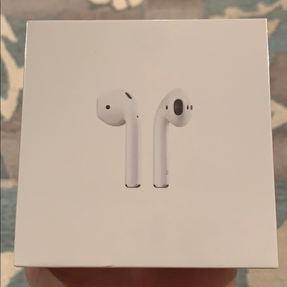 Apple AirPods second gen brand new